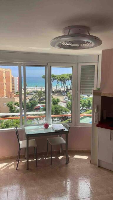 Ferienwohnung Estudio Con Vistas Al Mar La Pineda Exterior foto