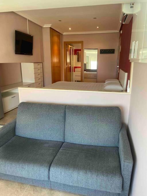 Ferienwohnung Estudio Con Vistas Al Mar La Pineda Exterior foto
